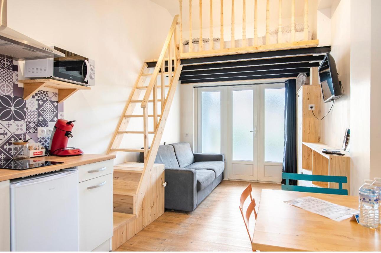 Loft ravissant dans villa agréable Villeneuve-sur-Lot Extérieur photo